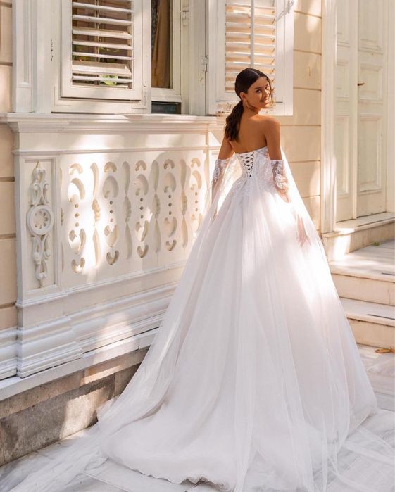 Свадебное платье