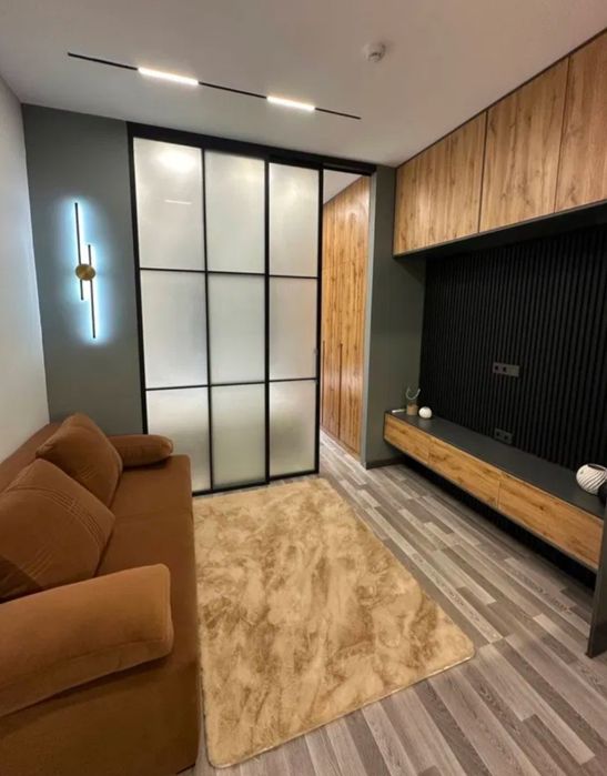 Метро Ойбек, Нукусская, 1/3/11, 28кв², евроремонт, (Шерали 105337)