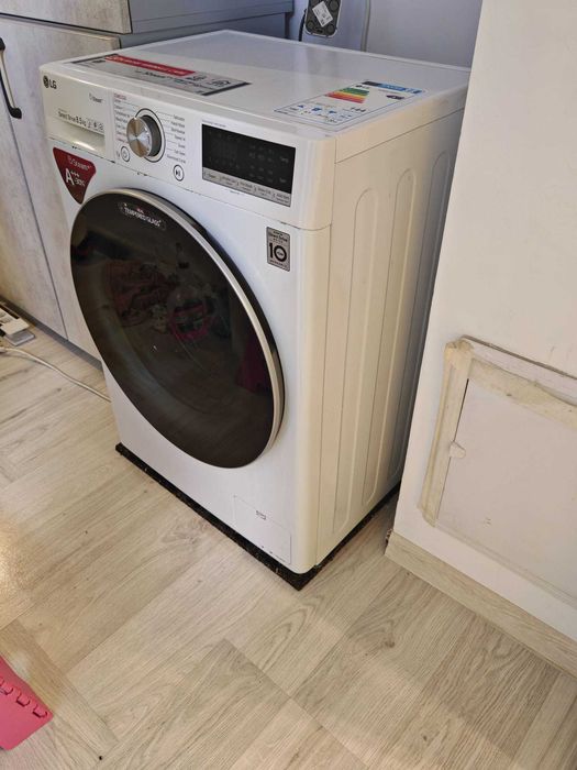 Masina de spalat rufe LG F2WV7S8P1, 8.5 kg -SLIM 47CM/60CM