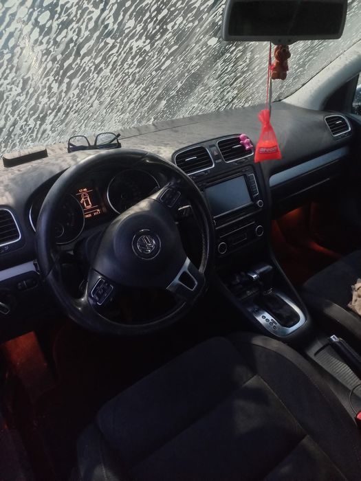 Volkswagen Golf 6 Cutie Automata 14 tsi 160 CP