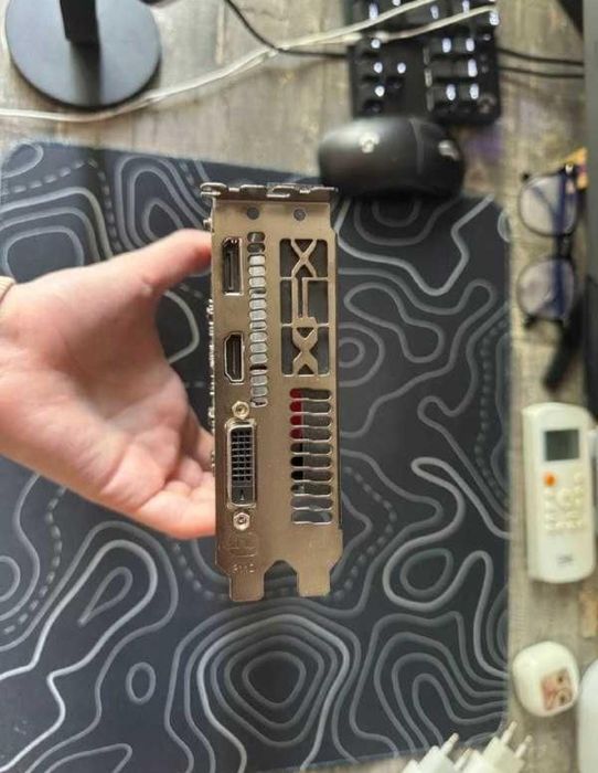 Материнская плата