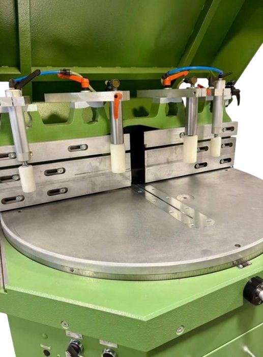 Автоматичен циркуляр с долно подаване URBAN - Германия - Диск 600мм.