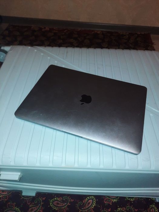 MacBook Pro 13" 2018
