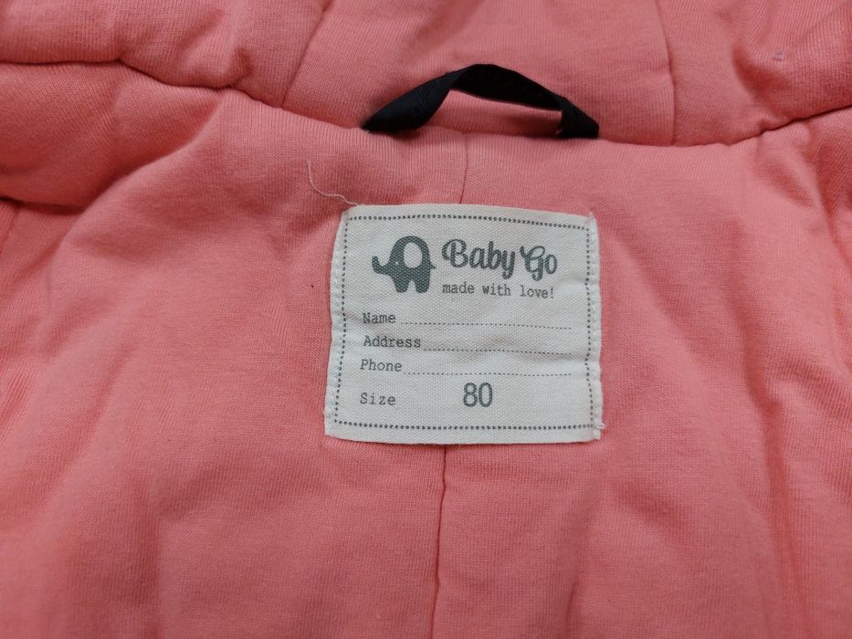 Продам комбинезон для девочки