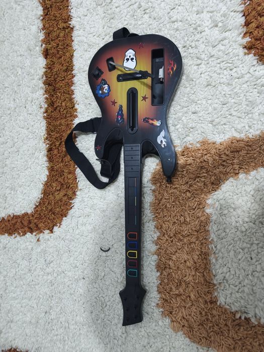 2 chitări guitar hero wii perfecte