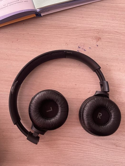 Продам JBL TUNE 510BT