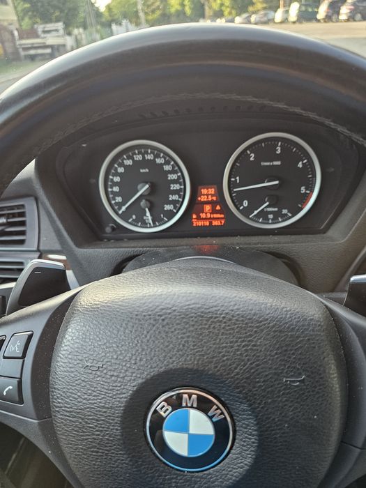 Vînd bmw x6, mai multe detali la telefon!!