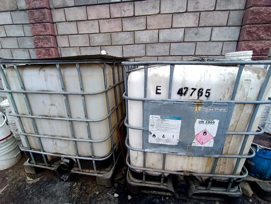 Продам кубовые бочки