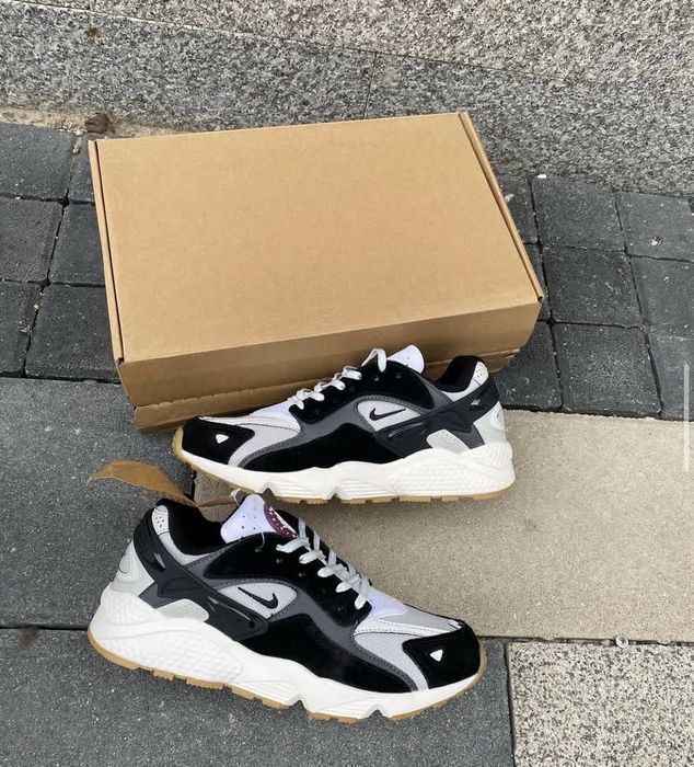 Продаются кроссовки