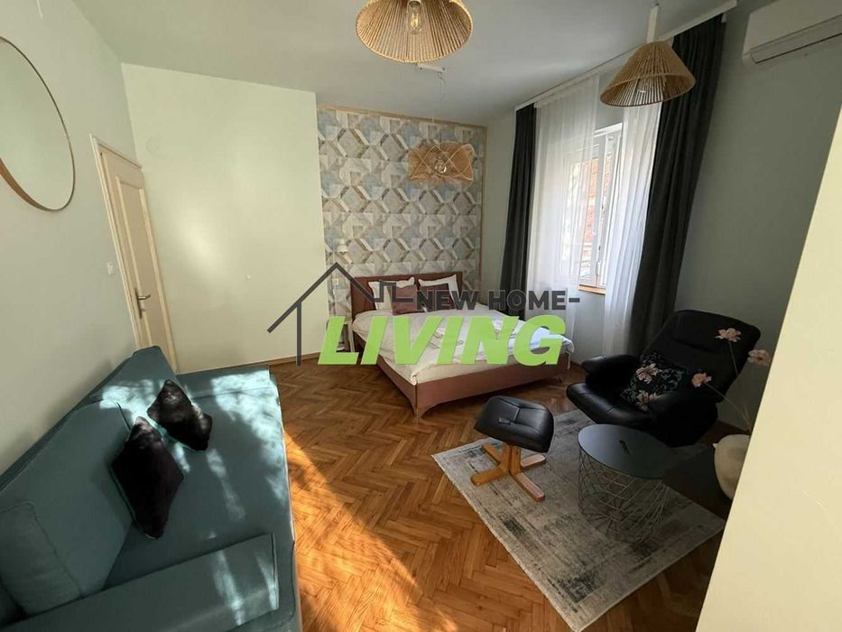 Продава се Тристаен апартамент в Пловдив, Център - 76 кв.м за 3419 €/кв.м - Снимка #8