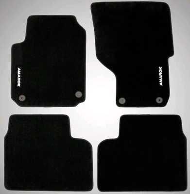 Велурени Стелки Оригинални Чисто Нови VW Amarok