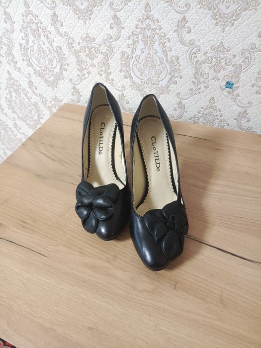 Продам     туфли