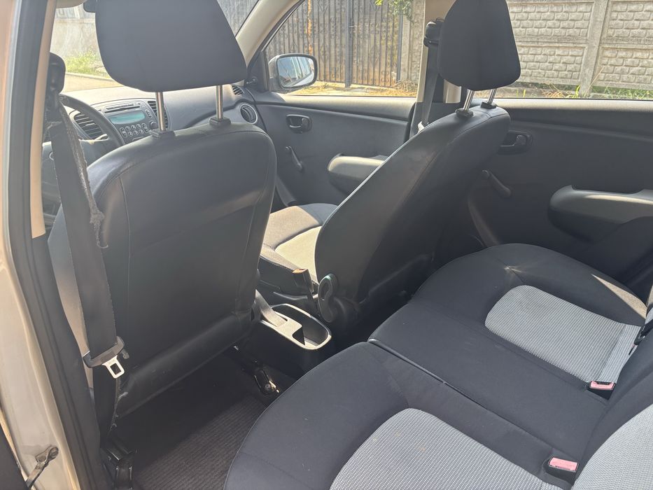 Hyundai i10 an 2008 , benzina , unic propietar, 86000 km reali