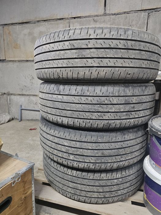 Продам б/у авторезину