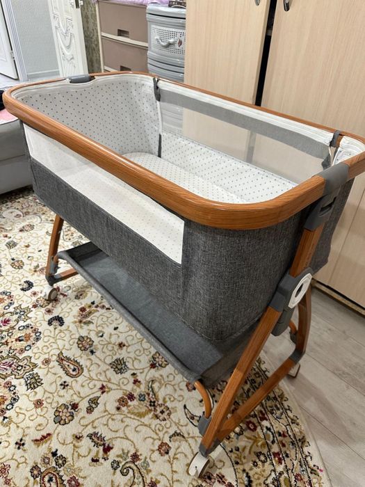 Манеж детский в отличном состоянии