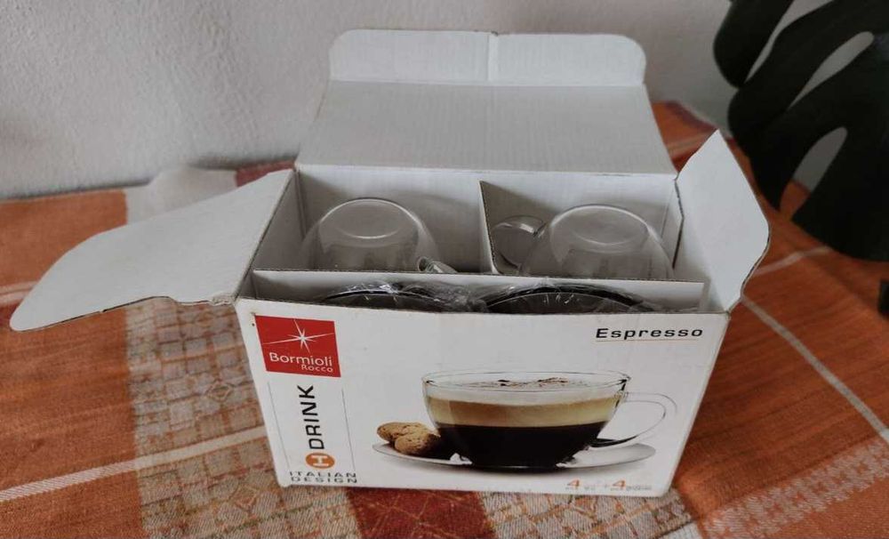 Чаши с чинийки за кафе Bormioli Rocco