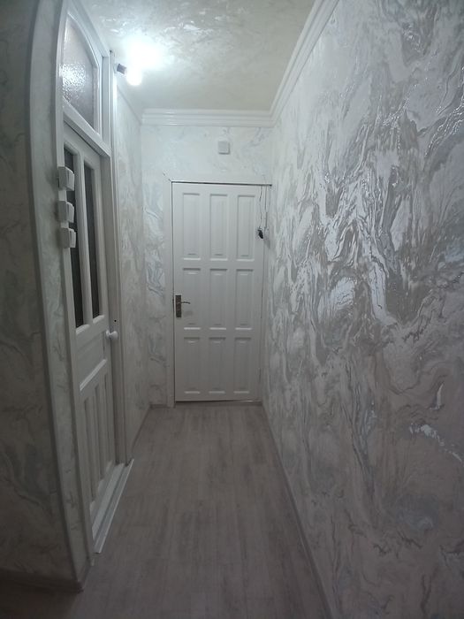 Продаётся! 2-х комнатная квартира. Микрорайон 1-остановка