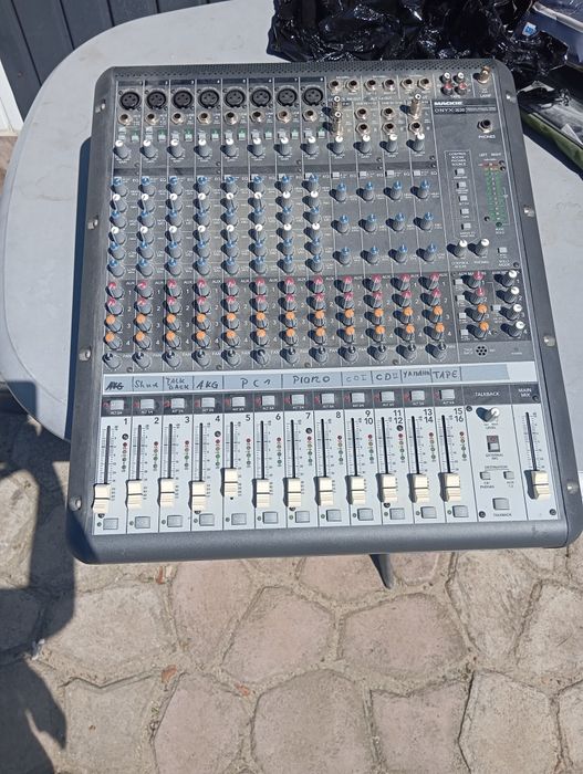 Statie mixer Mackie Onyx 1620