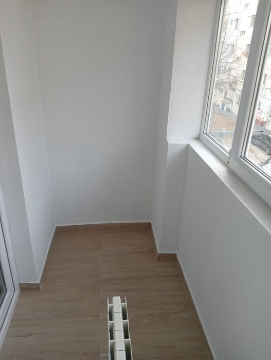 Vand apartament 2 camere