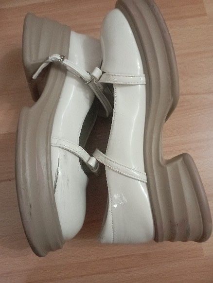 Продам туфли