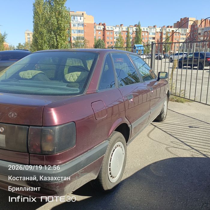Продам машину Ауди 80