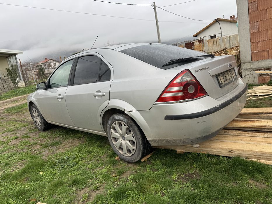 Ford mondeo mk3 2.0i НА ЧАСТИ