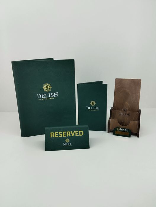 Aksesoriuz  Ресторанная продукция меню резервы бейджики планшеты счета