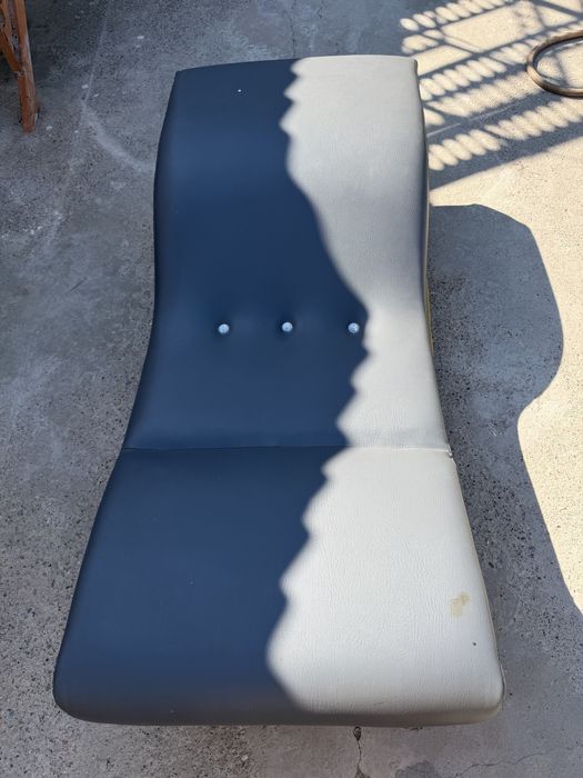 Кушетка для наращивания ресниц