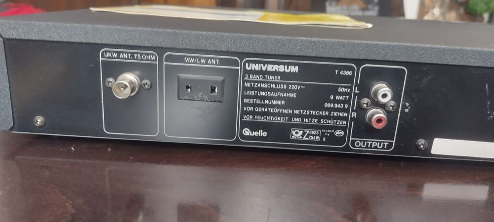 Тунер,UNIVERSUM, Т4386-немски-оригинален и запазен
