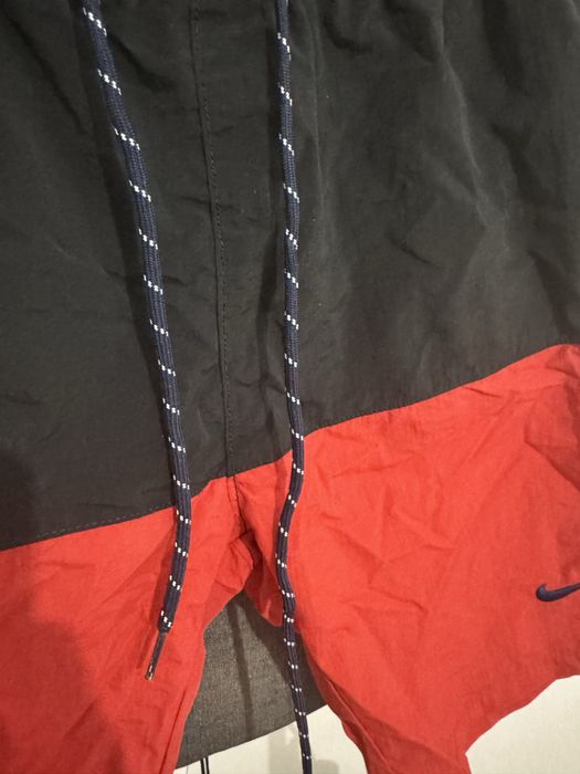 Мужская одежда за шоколадку