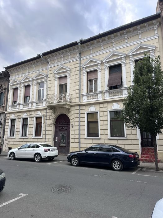 Apartament 2 camere în centru
