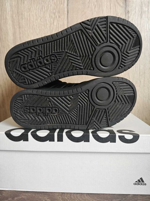 Детски маратонки Adidas Hoops 3.0 Mid Winter - номер 31.5
