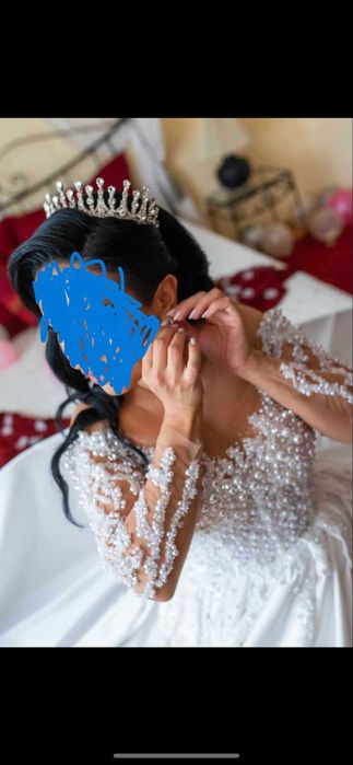 Vând rochie de mireasă făcută pe comandă la Atelier Mirabel, Arad.