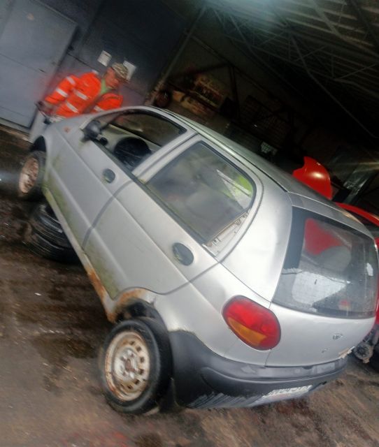 Bara fata Daewoo Matiz M100