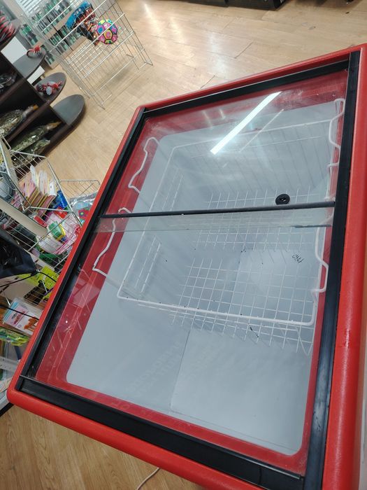 Продам морозильную камера