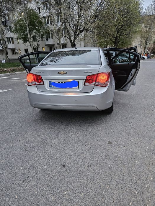 Chevrolet Cruze 1.8 benzina + GPL