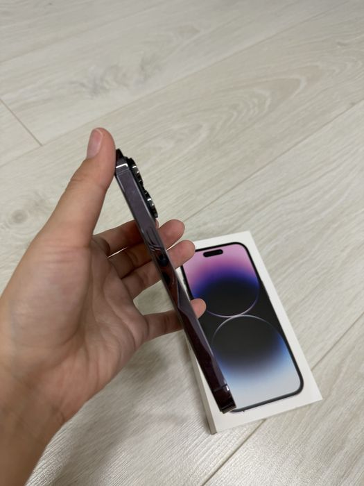 Продам iPhone 14 pro