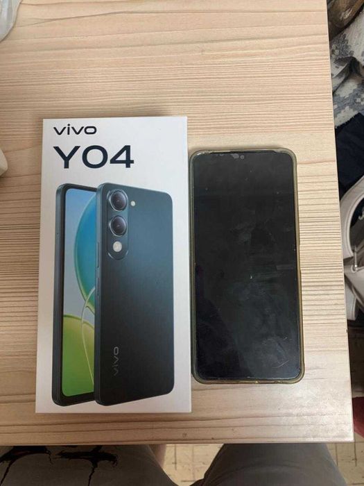Продам  телефон VIVO YO4