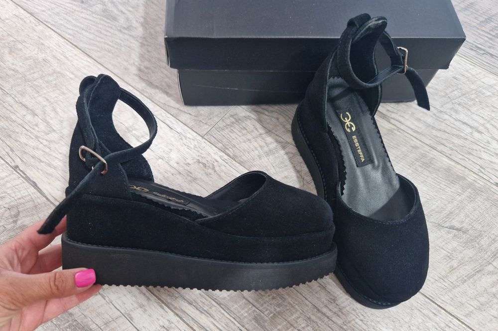 Sandale Essteffa nr. 33,5