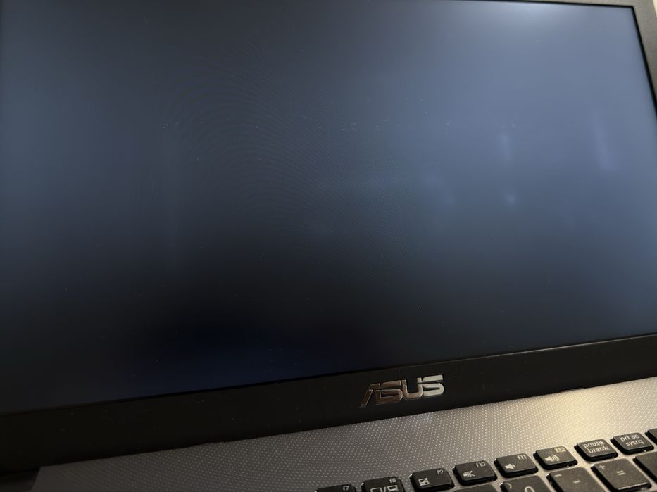 Ноутбук Asus X550JK – i7, 8 ГБ, 1ТБ, GeForce 850M