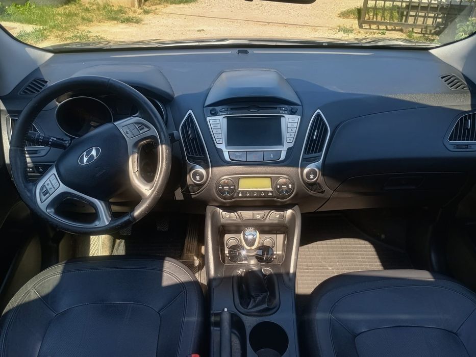 HYUNDAI ix35 2011 — imagine 4