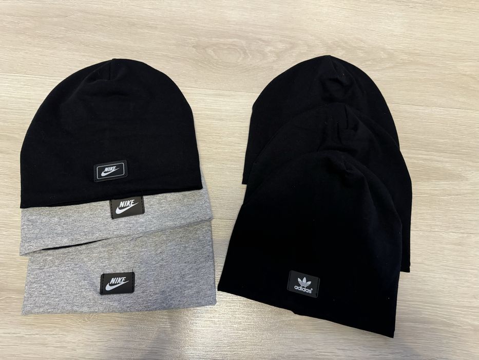 Caciuli de calitate diferite firme