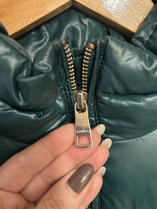 Geaca lunga umpluta 100% cu pene si puf de rata