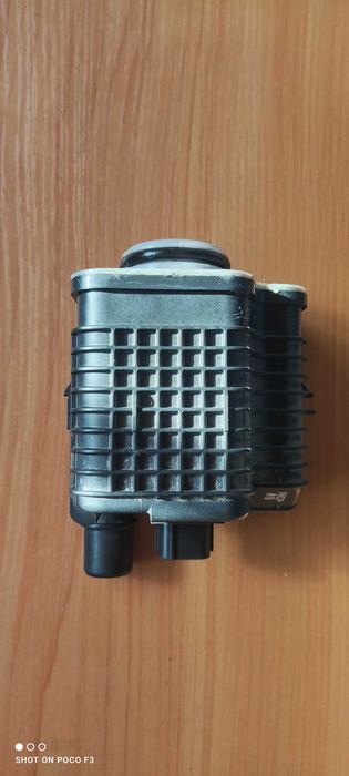 клапан EVAP CAMRY 75