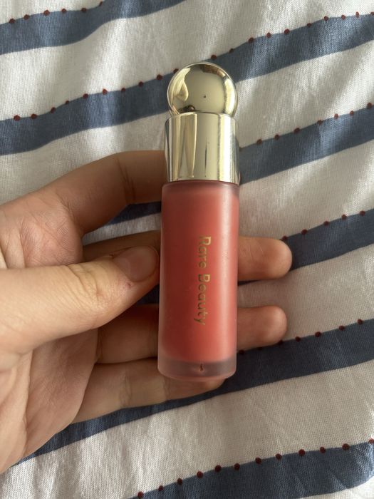 Rare Beauty-руж +контур