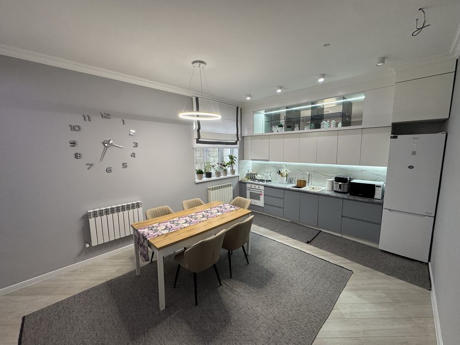 Продам ДОМ в центре города