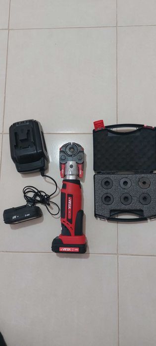 Presa sertizat Virax