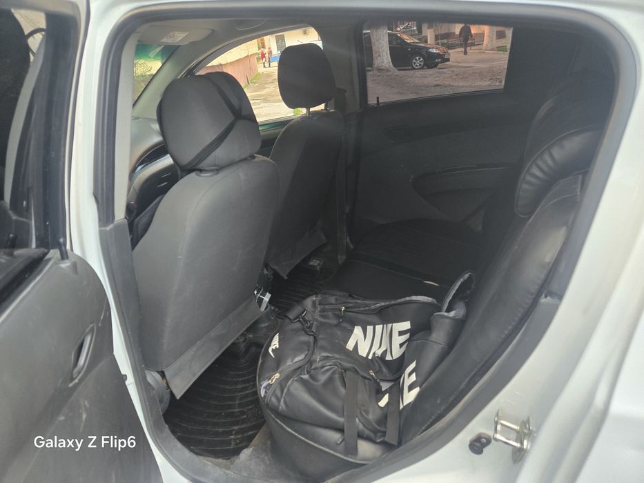 Продаётся автомобиль