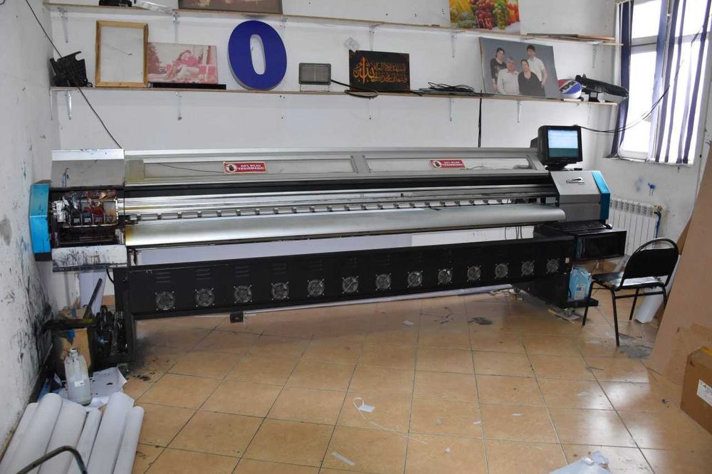 Продается широкоформатный принтер Phaeton 3208