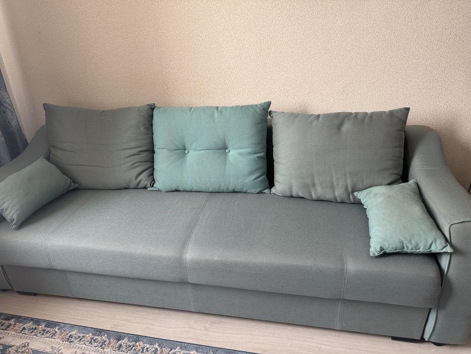 Голубой диван, раскладной